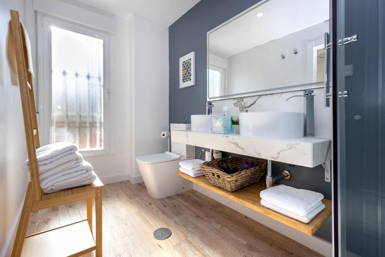 Living Albayzin. Parking & Wifi Apartment Granada Exterior photo